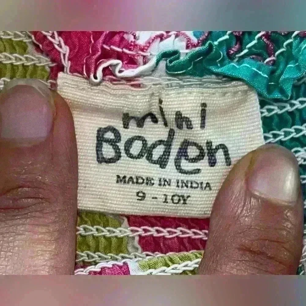 Mini Boden Girls Floral Smocked Sundress size 9/10 years old - Picture 4 of 8